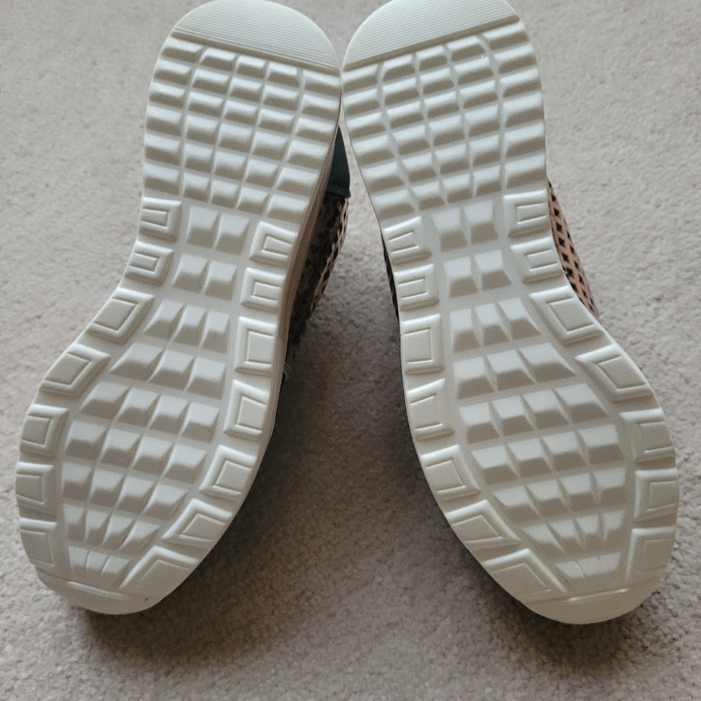 Platform Women's Gray and Gold Sneakers No Brand - Size 35 (US 5) - Picture 3 of 6